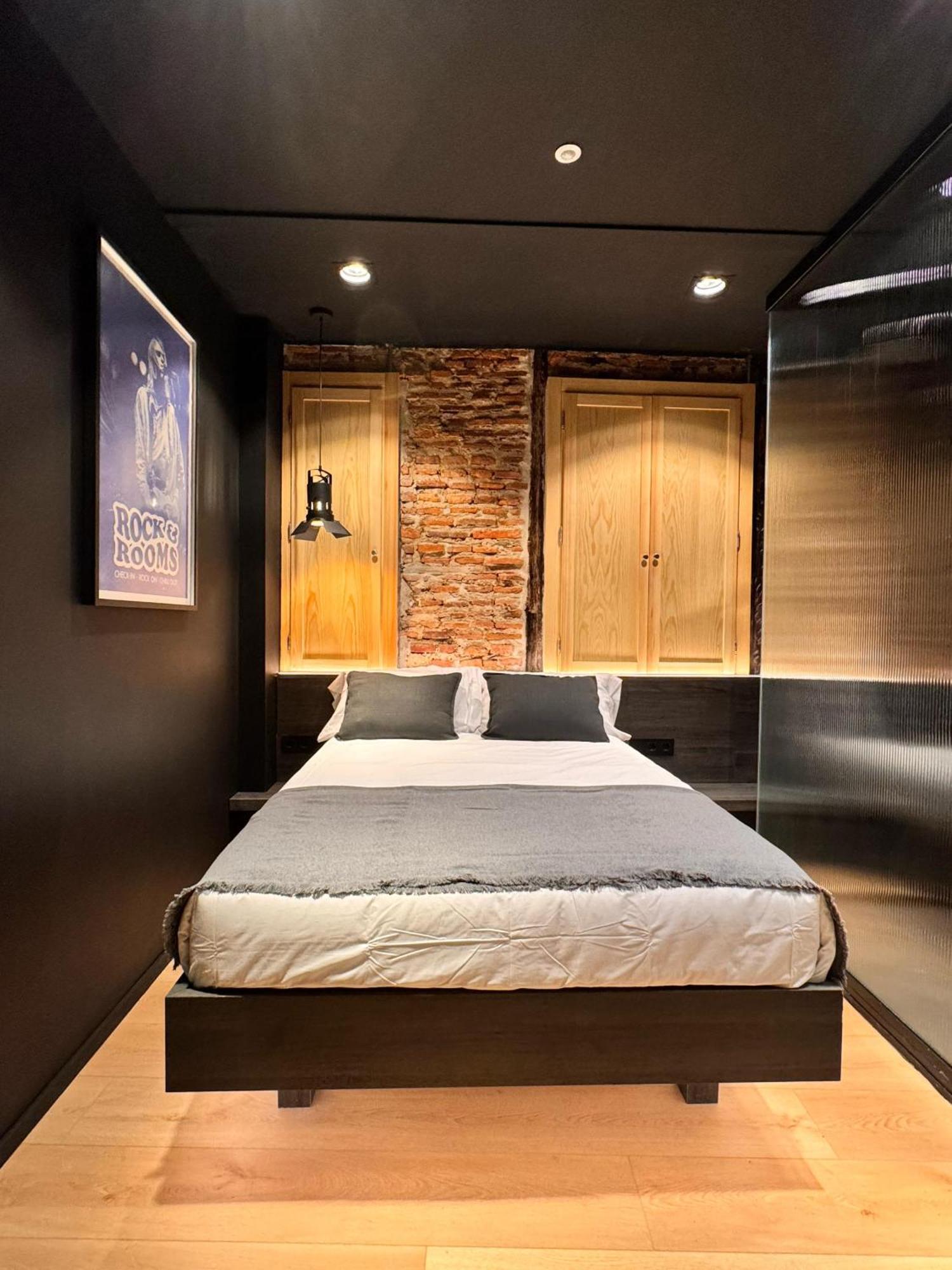 Guest house Rock&rooms *